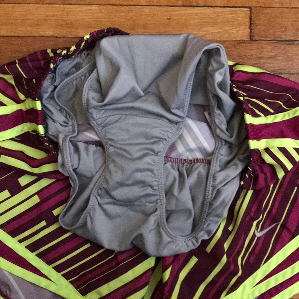 NWOT Nike Tempo Shorts - Picture 4 of 5